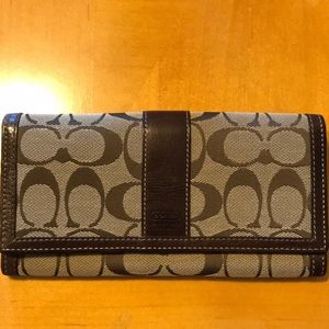Coach wallet